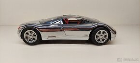 1:18 AUDI AVUS - 7