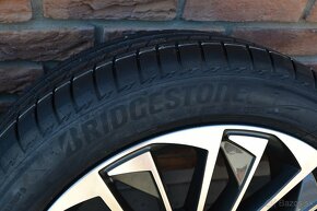 5x112 R19 Letna sada Audi A7 4k8 + 245/45 R19 Bridgestone - 7