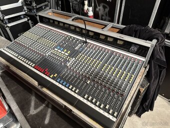 Mix pult Allen Heath GL3000 - 7