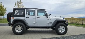 2012 Jeep Wrangler Unlimited Sport Sahara 3.6L V6 - 7