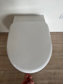 PREDÁM závesné rimless WC Duravit Architec + doska - 7