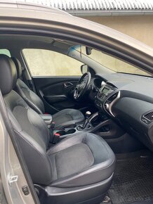 Hyundai ix35 2,0 CRDi 4x4 manuál + ťažné zariadenie - 7