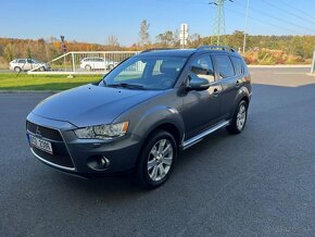 Mitsubishi Outlander 2.0 Di-D 4x4 7míst kůže - 7