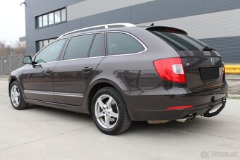 Škoda Superb 2.0 TDI Elegance - 7