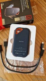 SanDisk Extreme Pro Portable SSD V2 _ 2TB - 7