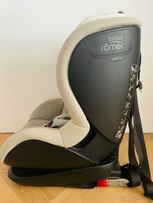 Britax Römer TRIFIX2 - i-SIZE - 7