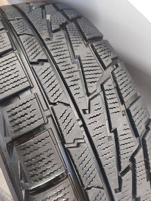 Zimne pneumatiky s elektronami 215/70 R16 - 7