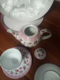 Vintage Veroni 2 tea cups and 1 teapot with gift box - 7