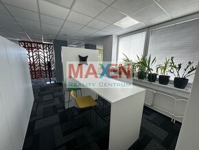 Prenájom: MAXEN, Administratívny priestor 660 m2 , 3. poscho - 7