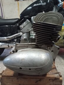 Motor Jawa 250 typ 559 - 7