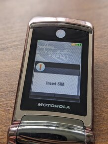 Motorola RAZR2 V9 - 7