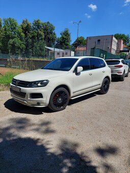 VOLKSWAGEN TOUAREG PREDAM VYMENIM - 7