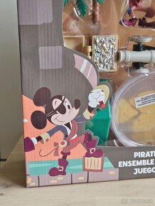 Piráti z Karibiku hrací set pirátska loď original Disney - 7