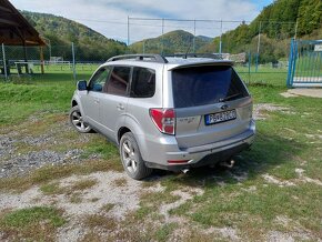 Predám Subaru Forester - 7