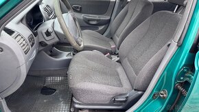 Hyundai accent 1.3 - 7