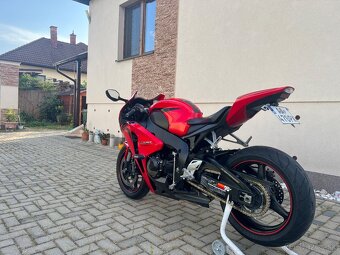 Honda cbr 1000 rr - 7