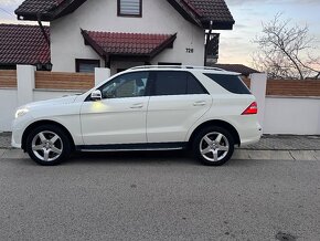 ML 350 Bluetec AMG - 7