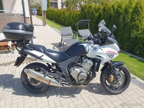 Honda CBF600SA  57kW  r.v.: 7/2010 - 7