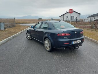 Alfa Romeo 2,4 JTDm, 147kW - 7