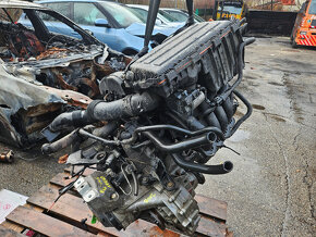 VW Caddy motor+diely - 7