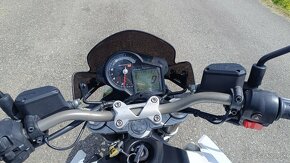 Aprilia Shiver 750 - 7