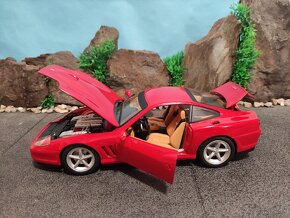 Prodám model 1:18 Ferrari 575MM - 7