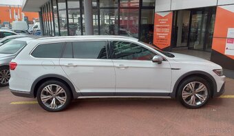 Volkswagen Passat Alltrack 2.0 TDI 147kW DSG 4Motion - 7