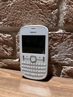 Nokia 200, RM-761 zberatelsky stav, dual sim - 7