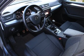 Škoda Superb Combi 2.0 TDI 4x4, Manuál, zodvihnutý podvozok - 7