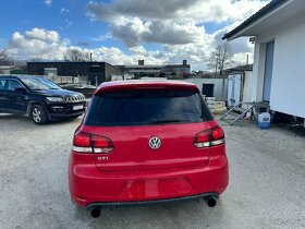 Volkswagen Golf 2.0 TFSI GTI - 7