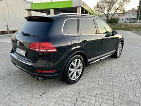 Volkswagen Touareg R-LINE 3.0TDI - 7