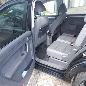 VW Touran 1,6TDI - 7