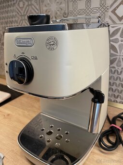 Delonghi kávovar - 7