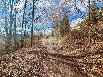  NOVINKA  Na predaj slnečný pozemok  - Kremnica/Vetern - 7