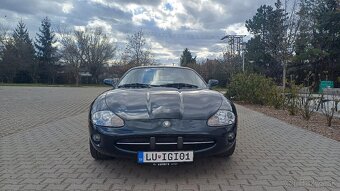 Jaguar xk8 - 7