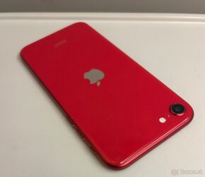 iPhone SE 2020 64GB red - 100% batéria - 7