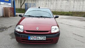 Renault Clio - 7