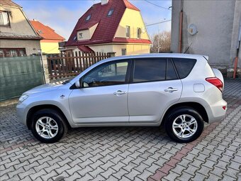 Toyota RAV4 2.0 112kW 2007 193998km 1.majitel bez koroze - 7