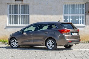 Kia Cee´d SW 1.6 GDi Gold - 7