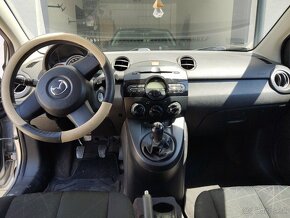 Mazda 2 1.3i CE Pro - 7