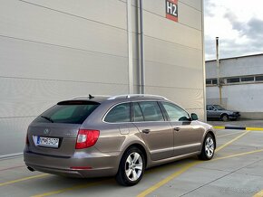 Škoda Superb Combi 2.0 TDI CR Comfort 170k DSG - 7