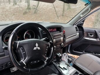 Mitsubishi Pajero 3.2 DiD 147KW AT/5 4x4 Uzávierka - 7