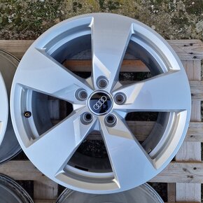 ORIGINÁL AUDI HLINÍKOVÉ DISKY 5x112 R17 - 7