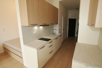 Nový, zariadený 1-iz apartmán 40 m2 + garážové státie - 7