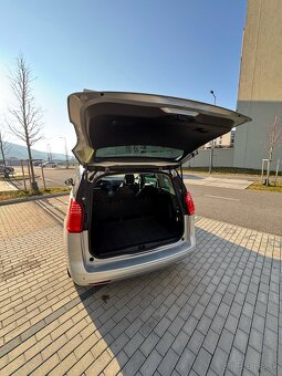 Predám Peugeot 5008 Mpv 84kw Manuál - 7