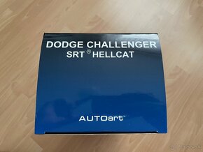 Dodge Challenger SRT Hellcat Widebody 1:18 - 7