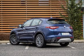 Alfa Romeo Stelvio - 7