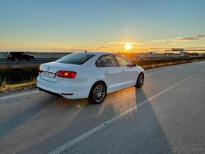 Volkswagen Jetta Mk6 1.2TSI 77kw 2014 - 7