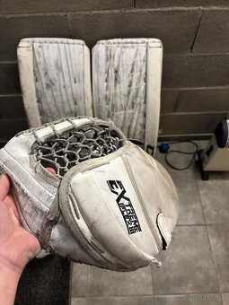 Brankarsky set ccm premier r1.9 + lapačka extreme flex 3 - 7