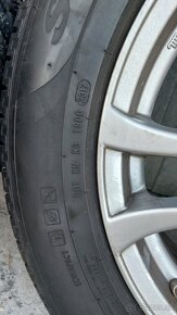 Predám 4ks jazdené zimné pneumatiky 235/60R18 103H   Pirelli - 7